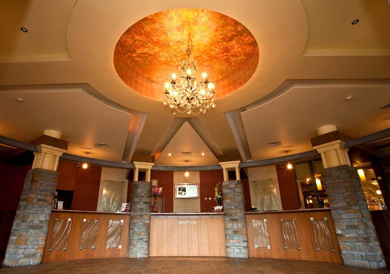 Four Seasons Hotel, 칼링포드 외부 사진